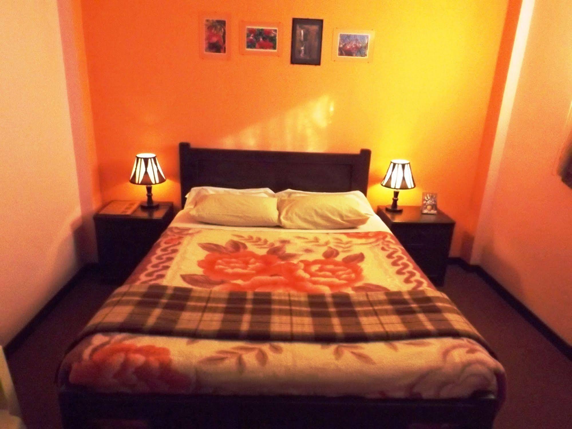 El Manzano Guest House Пуно Экстерьер фото