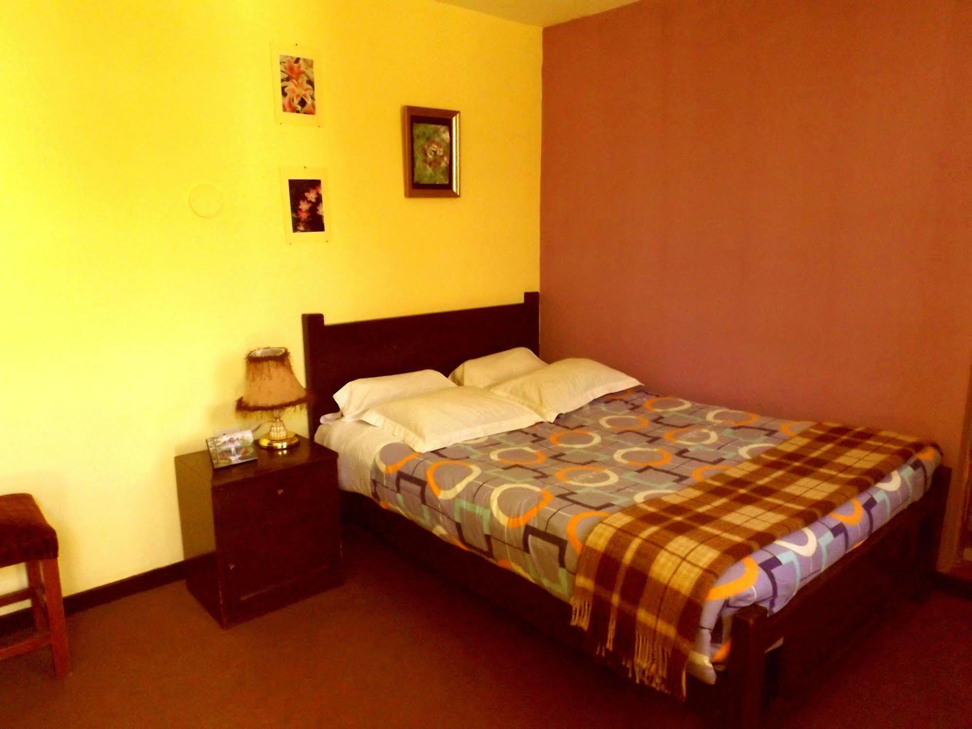 El Manzano Guest House Пуно Экстерьер фото